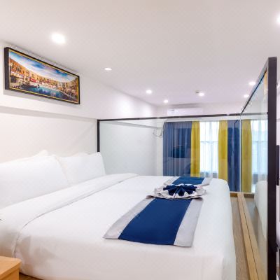 山景loft豪华大床房