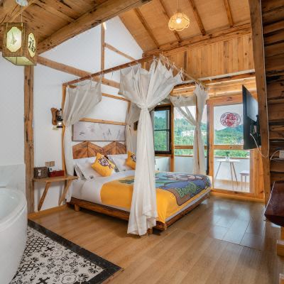 温馨亲子景观复式双床房