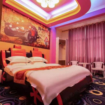 震动汽车大床房