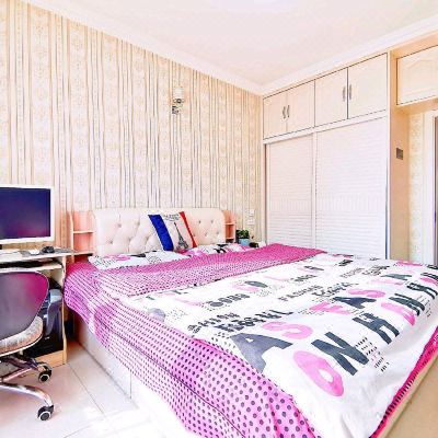 豪华舒适大床房