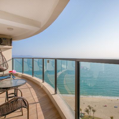 豪华海景二房一厅（独立带燃汽灶厨房+阳台）