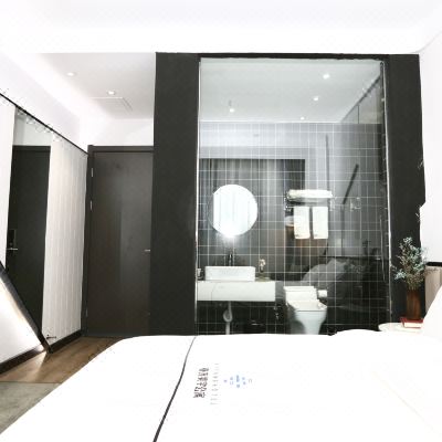 科技新潮大床房