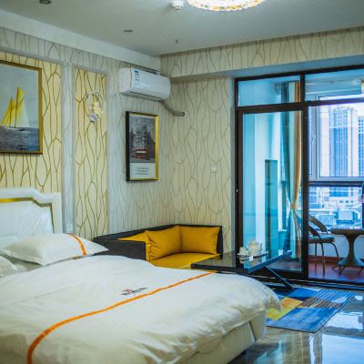 特惠盲盒大床房