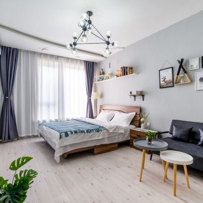 现代轻奢大床房