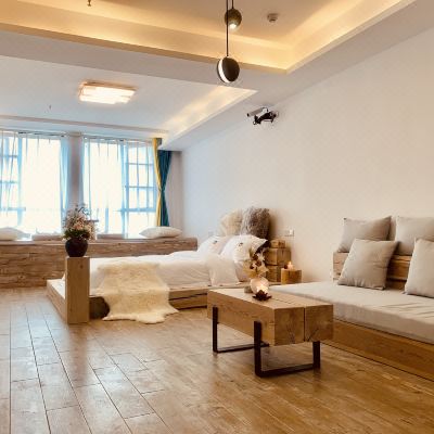 浮光·朴宿(江景观影大床房)