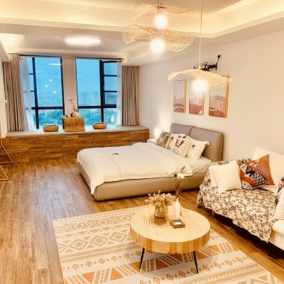 浮光·悦漫(江景观影大床房)