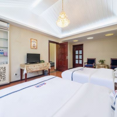 现代田园阁楼家庭套房