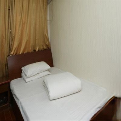 经济大床房