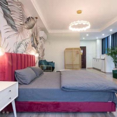 北欧轻奢风大床房