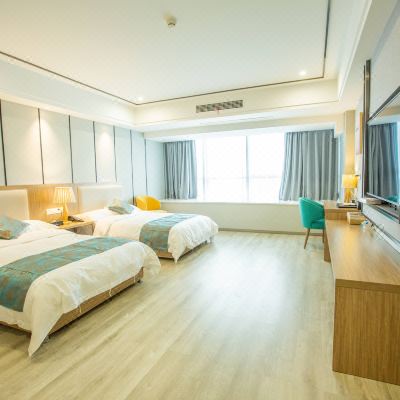 欢朋江景双床房