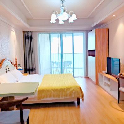 豪华精品情侣海景大床房