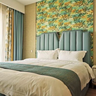 轻奢正湖景豪华套房