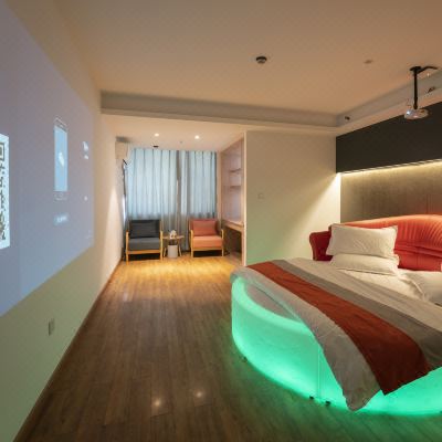 浪漫电动圆床房