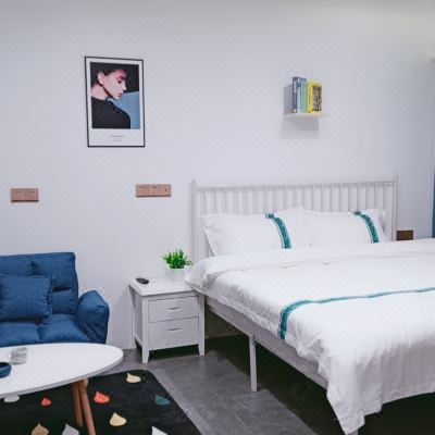 亦栖舒适大床房