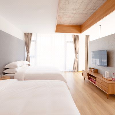 山景豪华浴缸亲子家庭房·揽白