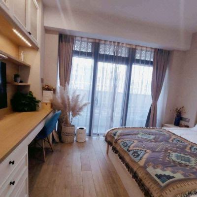 北欧美景大床房