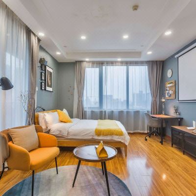 现代投影大床房