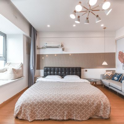 春夏 浪漫巨幕投影大床房