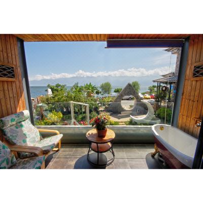 花の海海景阳台大床房