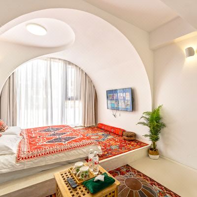 云梦圆顶白宫大床房