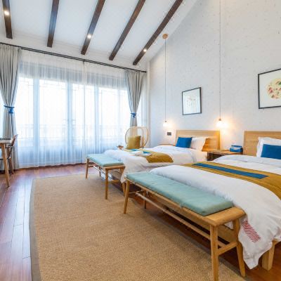 芍药临河双床房