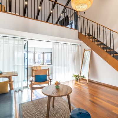 桔梗复式大床房