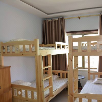 女生空调四人间(床位)