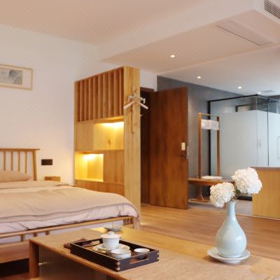 子秦·大阳台山景双床房