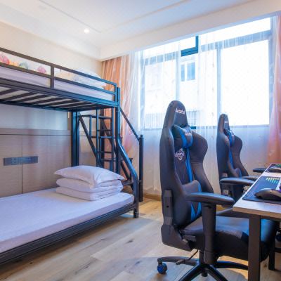 组队高配双排双床房