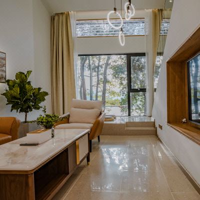 湖景复式套房（两房一厅）