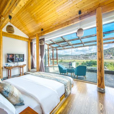 御云-温泉双人浴缸全景日出晚霞景观房