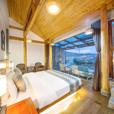 霁云-超大阳台温泉双人浴缸全景日出晚霞景观房