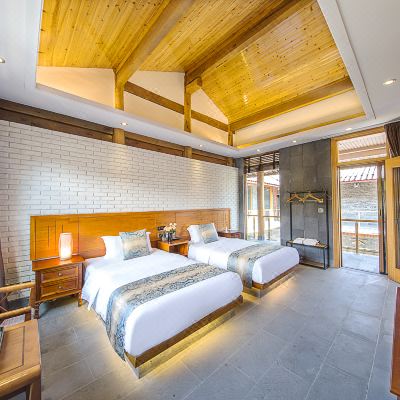 云端-温泉双人浴缸山景院景超大家庭房