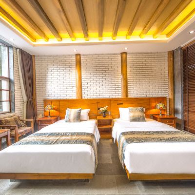 云蔚-山景院景双床房