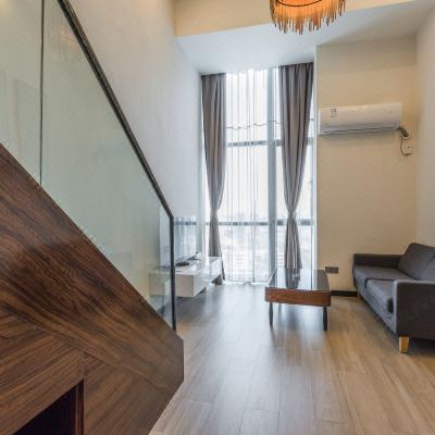 云景复式尊享大床房