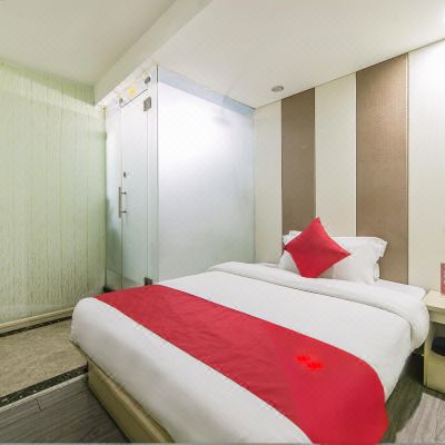 温馨大床房(无窗)