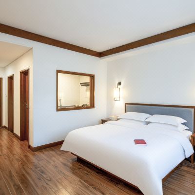 山景大床间（地暖）