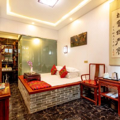 紫气东来特色大土炕房