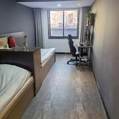 电竞单机器豪华双人间