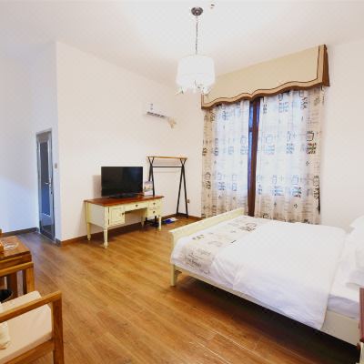 楸羽·阳台大床房