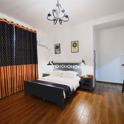 山野·阳台大床房