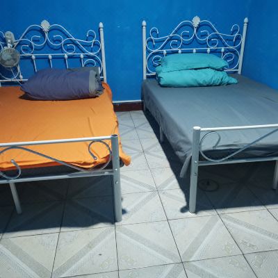 双人间(床位）(公共卫浴)