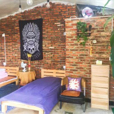 男生八人间(床位)