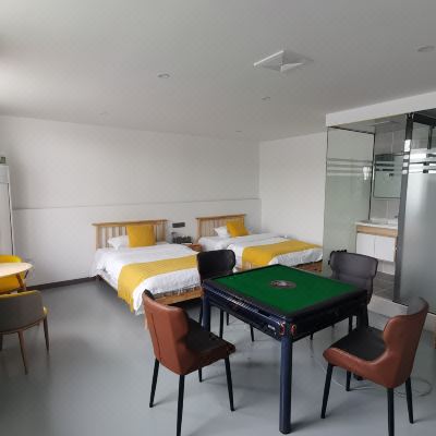 湖景棋牌标准间