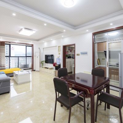 山景.四室两厅家庭套房（洗衣机+冰箱+厨房+麻将机）