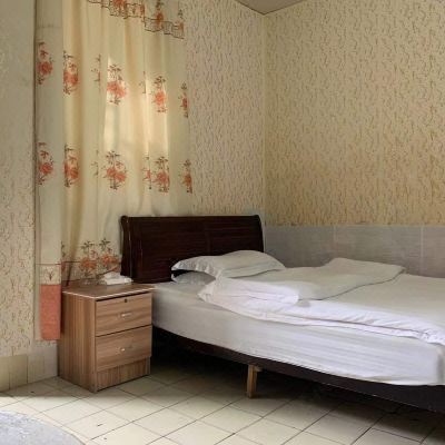 精品单人间（无空调）