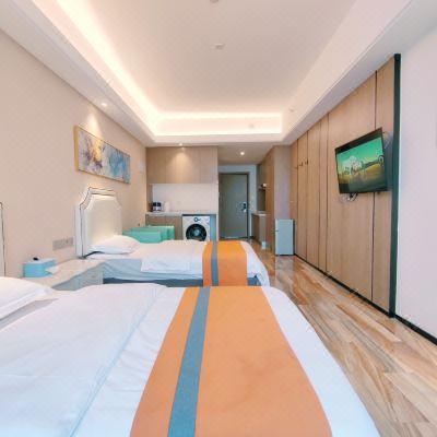 商务标准间（55寸4k智能电视*全自动洗衣机*冰箱）