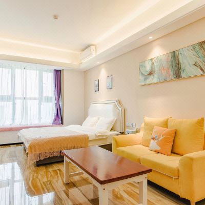 舒适大床房（55寸4k智能电视*全自动洗衣机*冰箱）