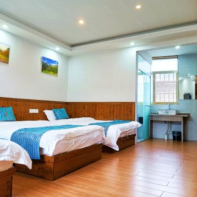 庭院一楼简约三人间