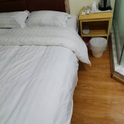 特价大床房（无窗）